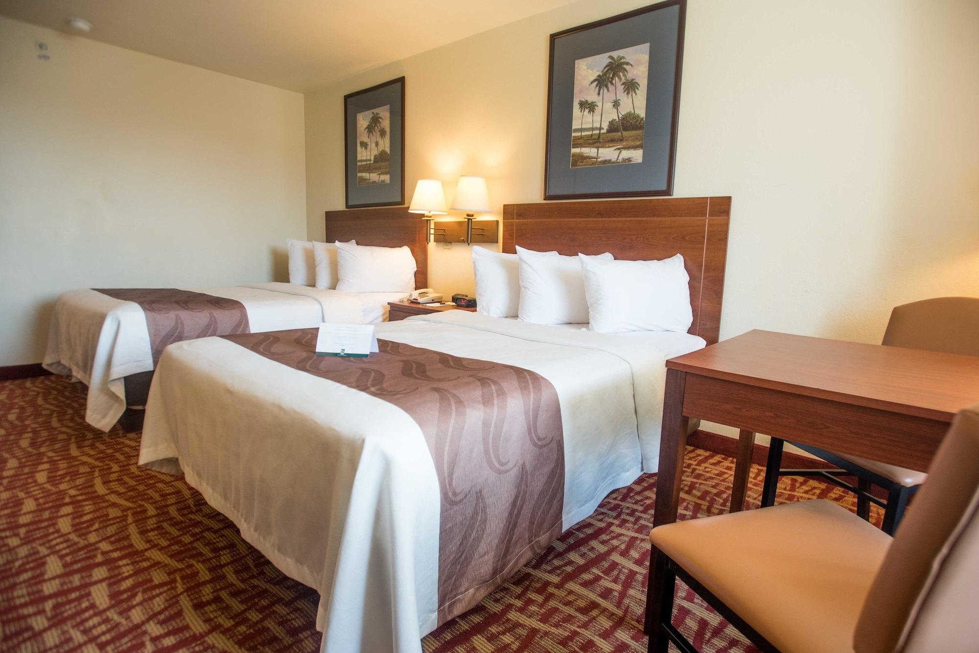 Quality Inn At Town Center Бофорт Экстерьер фото