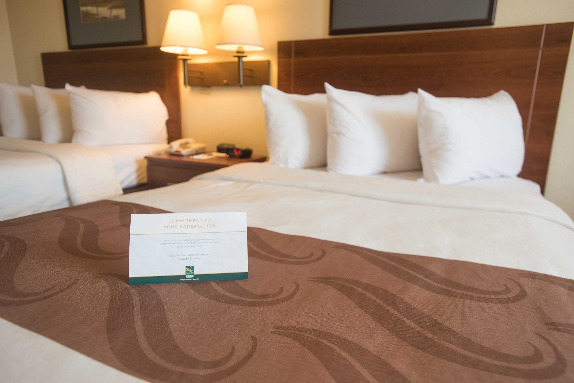 Quality Inn At Town Center Бофорт Экстерьер фото