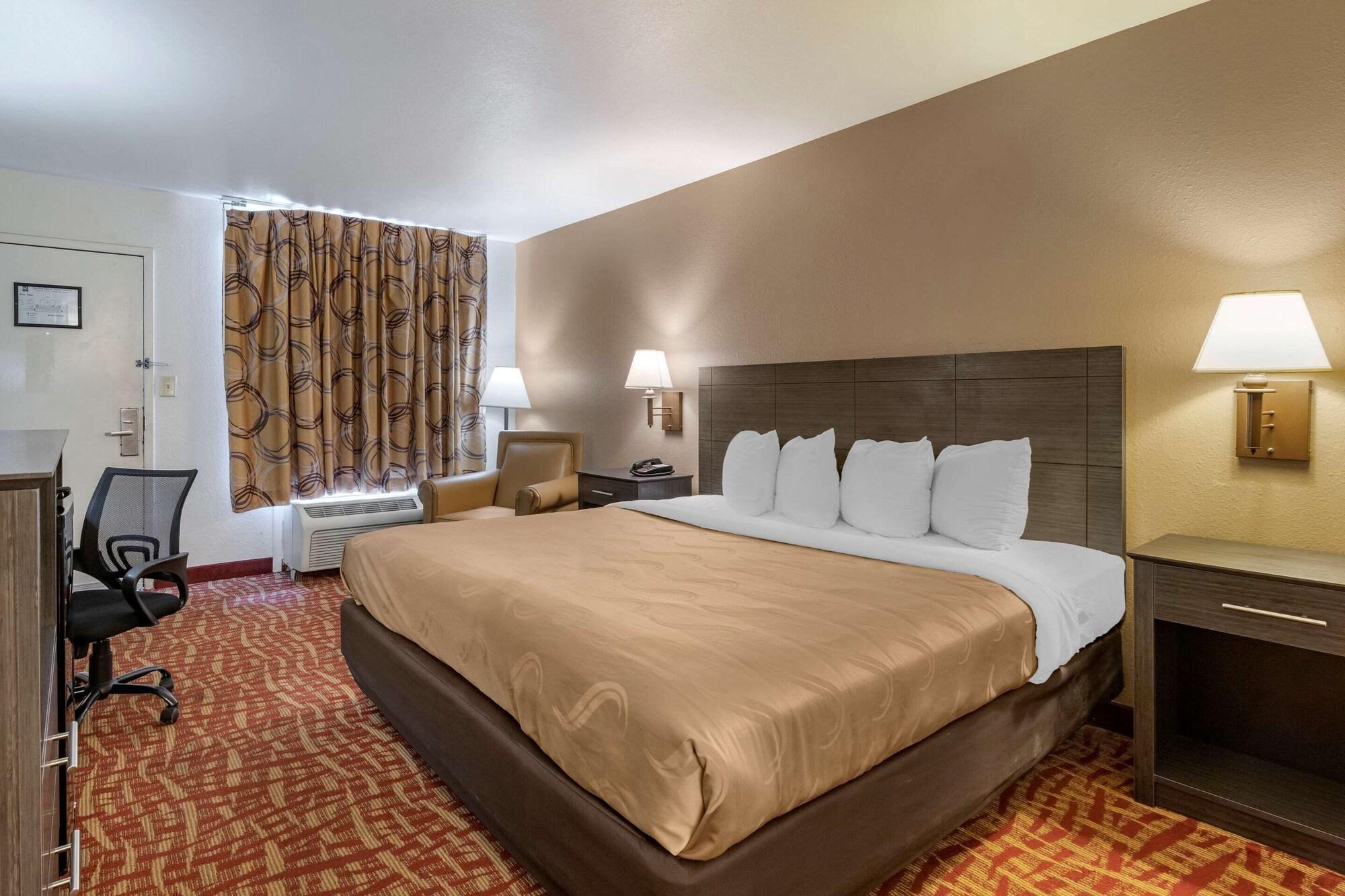 Quality Inn At Town Center Бофорт Экстерьер фото