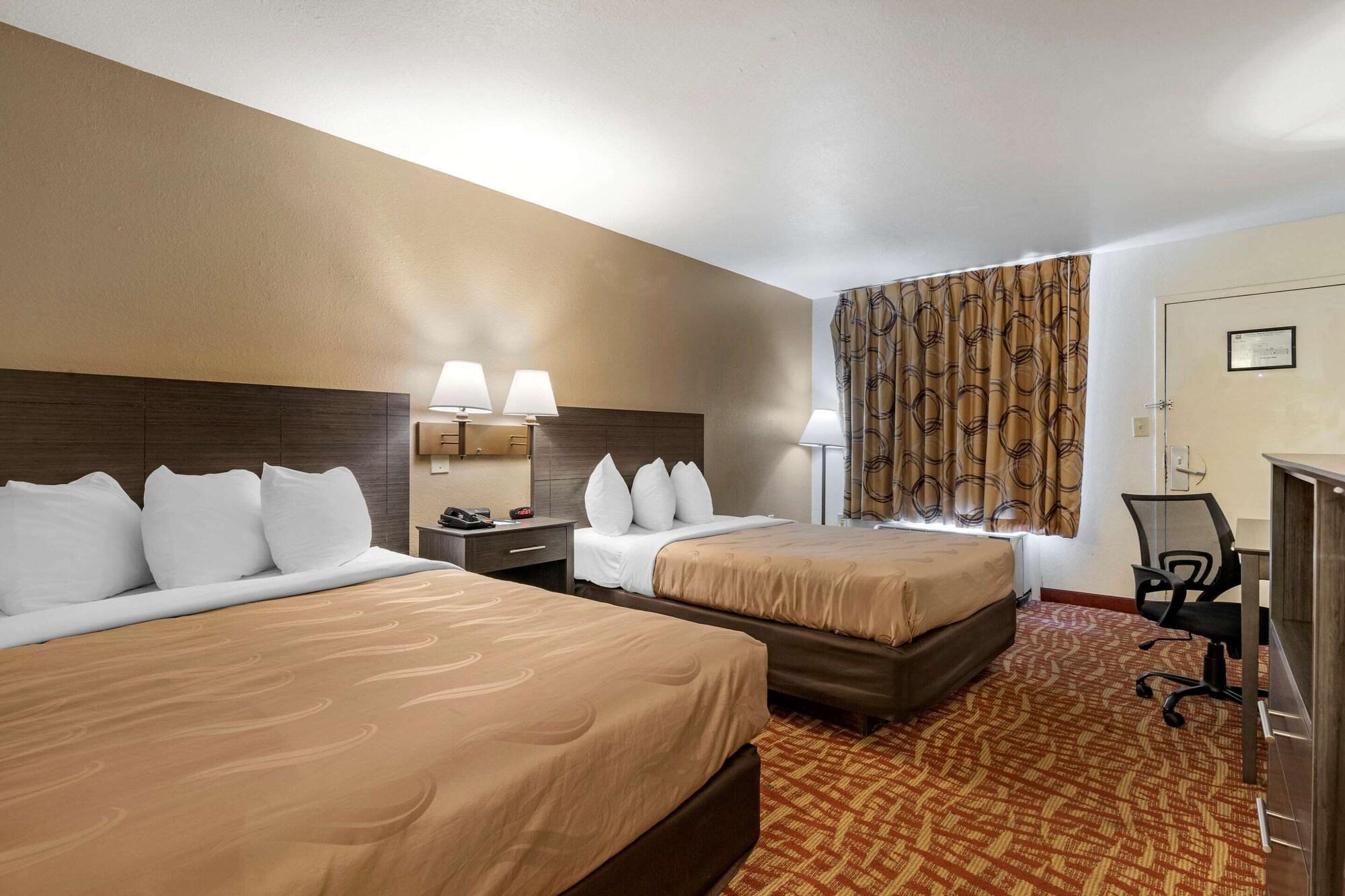 Quality Inn At Town Center Бофорт Экстерьер фото