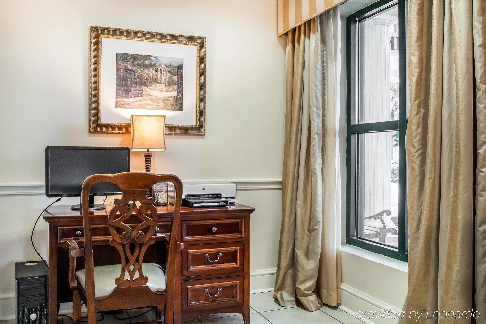 Quality Inn At Town Center Бофорт Экстерьер фото